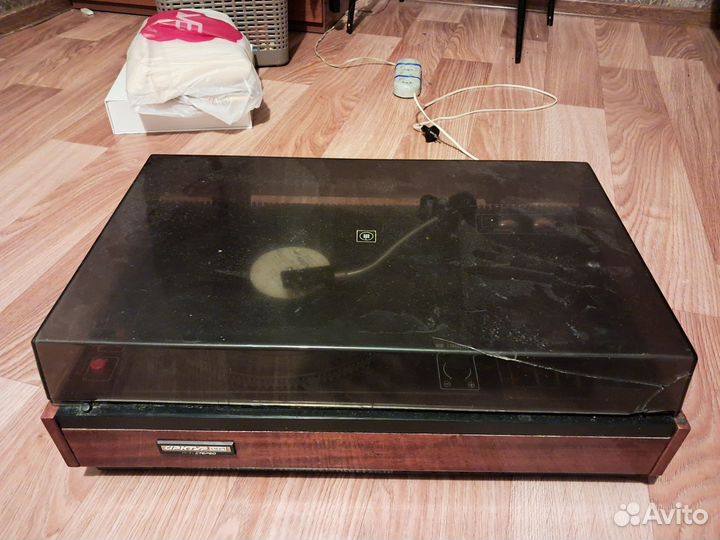 Проигрыватель пластинок Арктур 004 СССР
