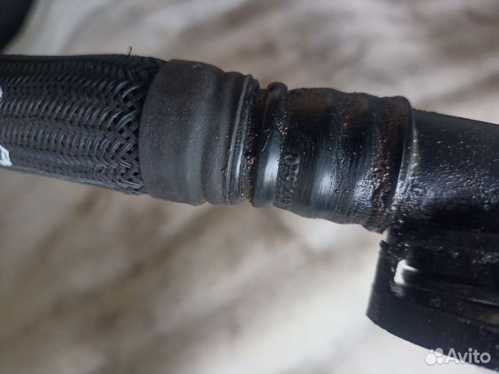 Патрубок картерных газов Audi A8 D3 079103209