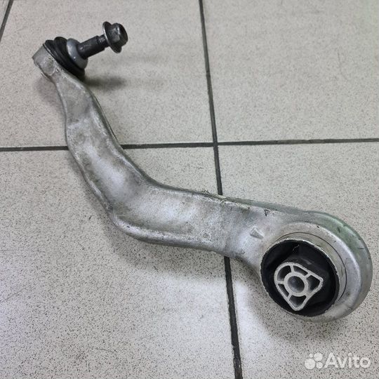 Тяга с резинометаллическим шарниром передняя