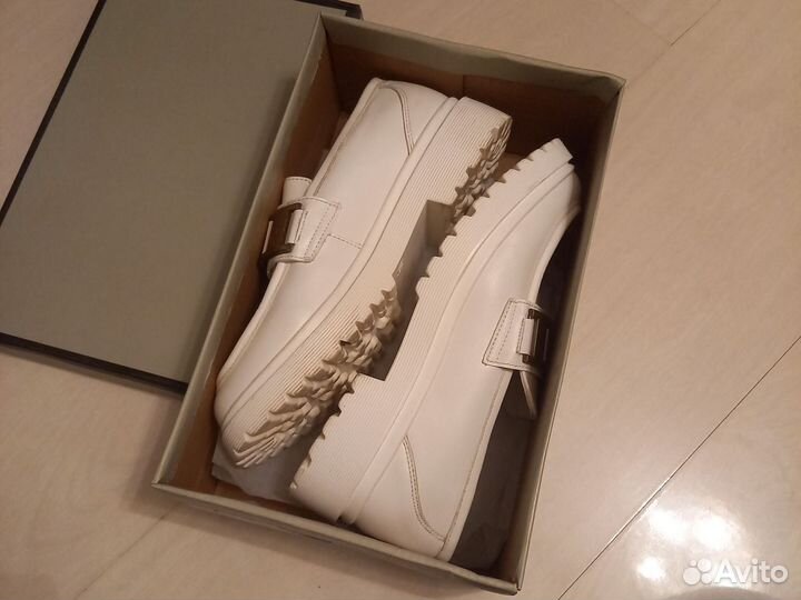 Лоферы женские 36 размер