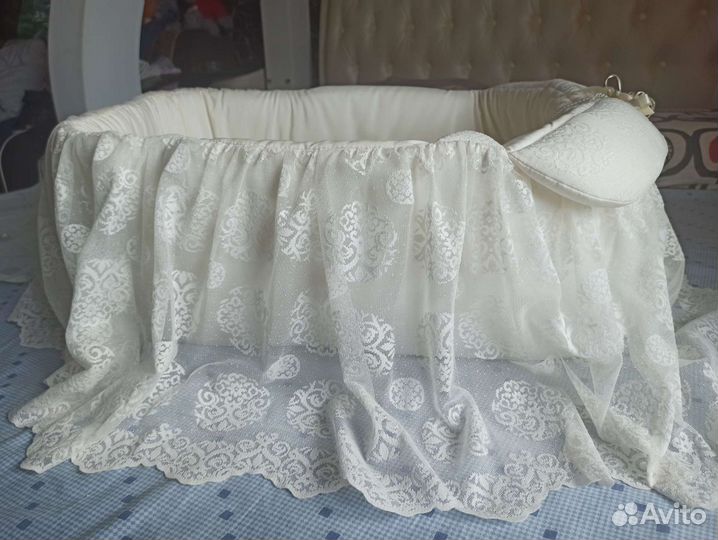 На выписку люлька -кроватка