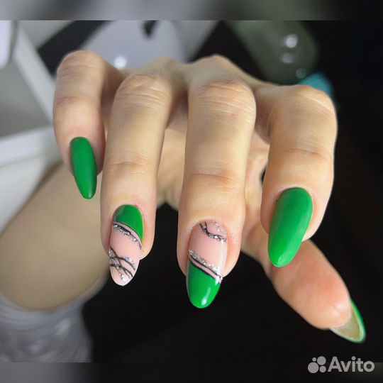 Маникюр наращивание ногтей