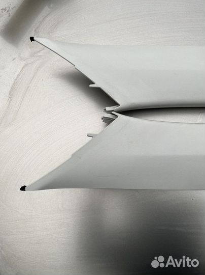 Volkswagen Tiguan обшивки передних стоек