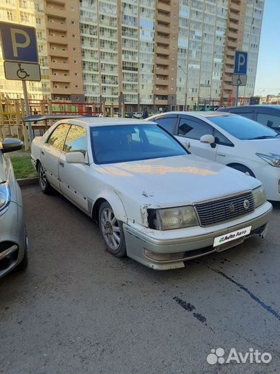 Toyota Crown 2.5 AT, 1999, битый, 210 000 км