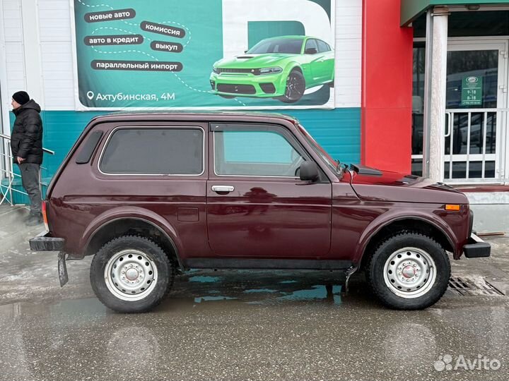 LADA 4x4 (Нива) 1.7 МТ, 2014, 156 000 км