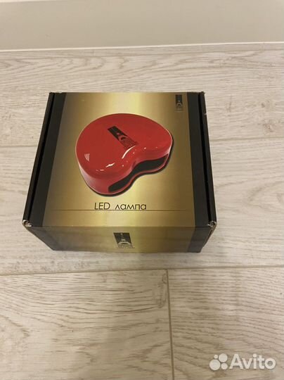 Лампа для ногтей