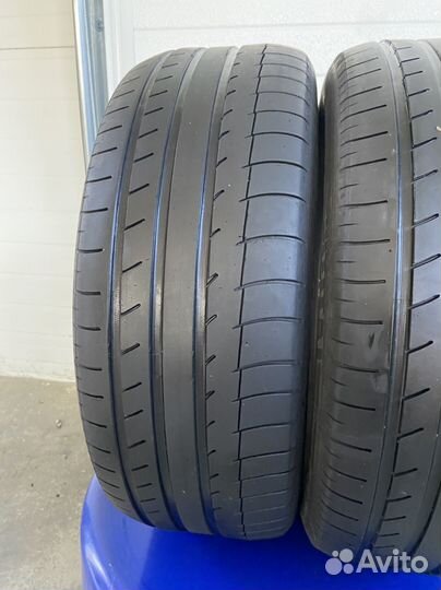 Michelin Latitude Sport 235/55 R17 99V