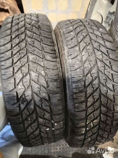 Goodyear UltraGrip Winter 235/60 R18 107T