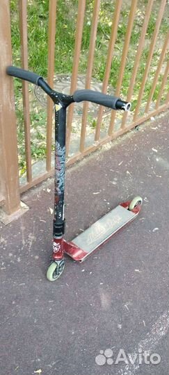 Трюковой самокат