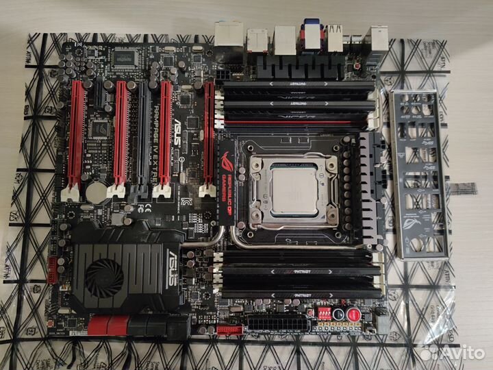 Комплект Asus rampage 4 extreme+ 1680v2+16 ram