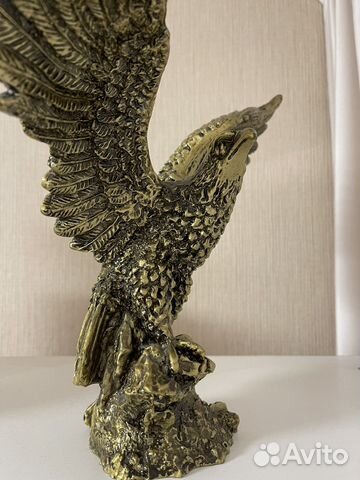 Орел из бронзы