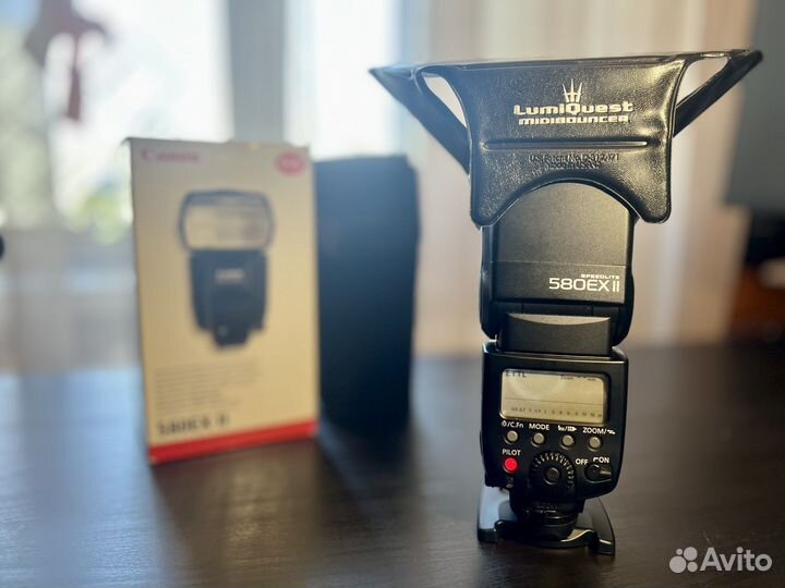 Вспышка Canon Speedlite 580EX II