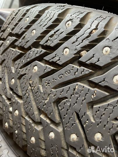 R15 Nokian Tyres Nordman 8 205/65, PCD 5x114.3 DIA 66.1