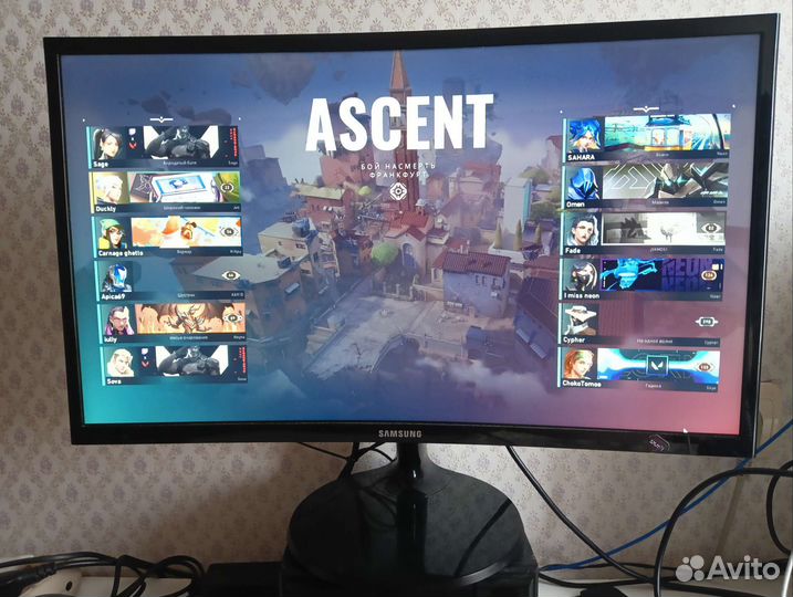 Монитор Samsung c24f390fhi