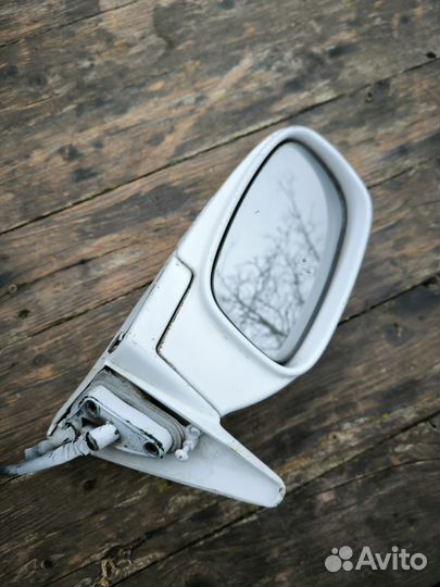 Зеркало левое Toyota Mark 2 1993
