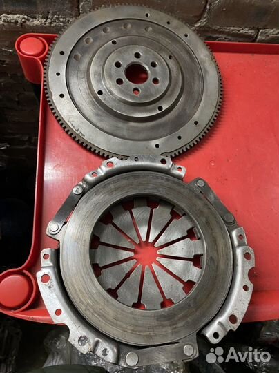 Б/у Маховик и корзина сцепления на Приору