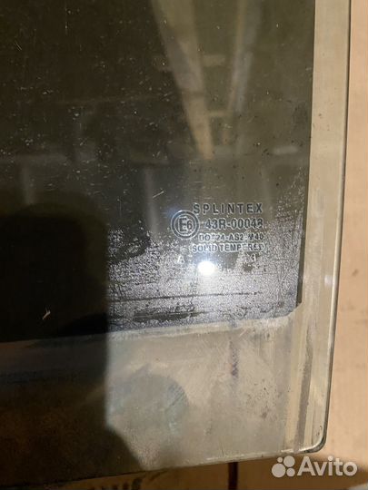 Стекло заднее левое honda accord 5 1995г