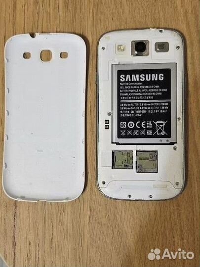 Samsung Galaxy S III GT-I9300, 16 ГБ