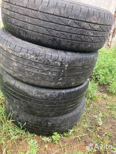 Bridgestone B650AQ 215/60 R17