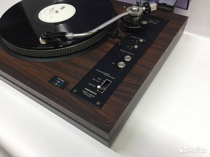 Pioneer PL-1200 Проигрыватель винила