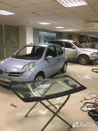 Лобовое стекло Ниссан Микра