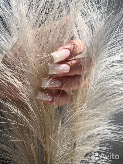 Маникюр на дому