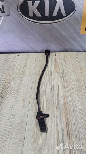 Датчик коленвала Kia sorento XM