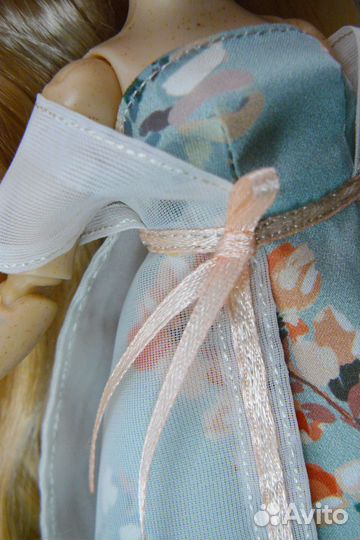 Платье для кукол Rainbow High