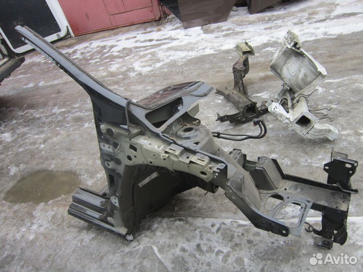 Peugeot 308 408 лонжерон правый четверть