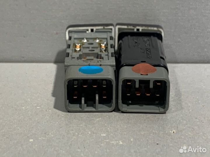 Кнопки прочие Kia Rio 2 седан G4EE 2011