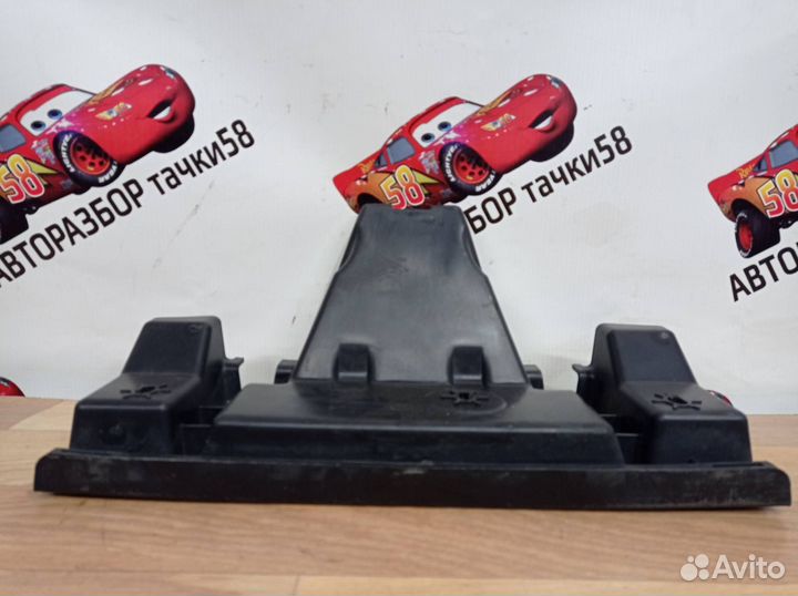 Кронштейн крепления бампера заднего Citroen C4 2