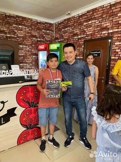 Бизнес кафе и точек доставки пиццы и суши