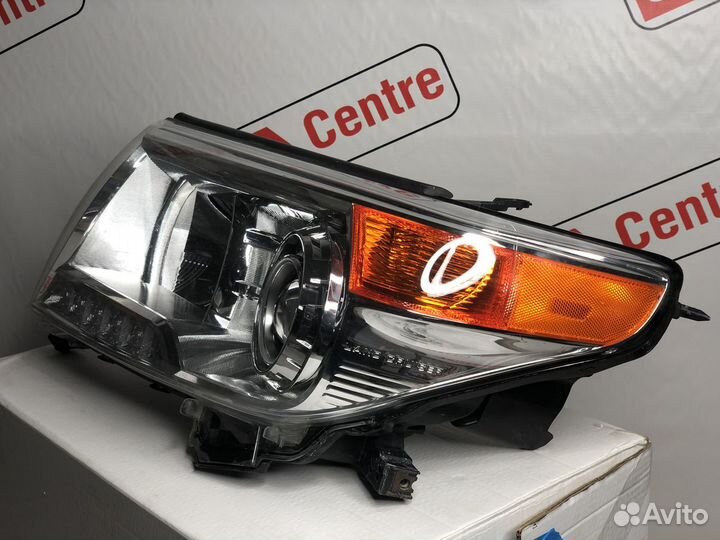 Фара левая Tayota land cruiser 200