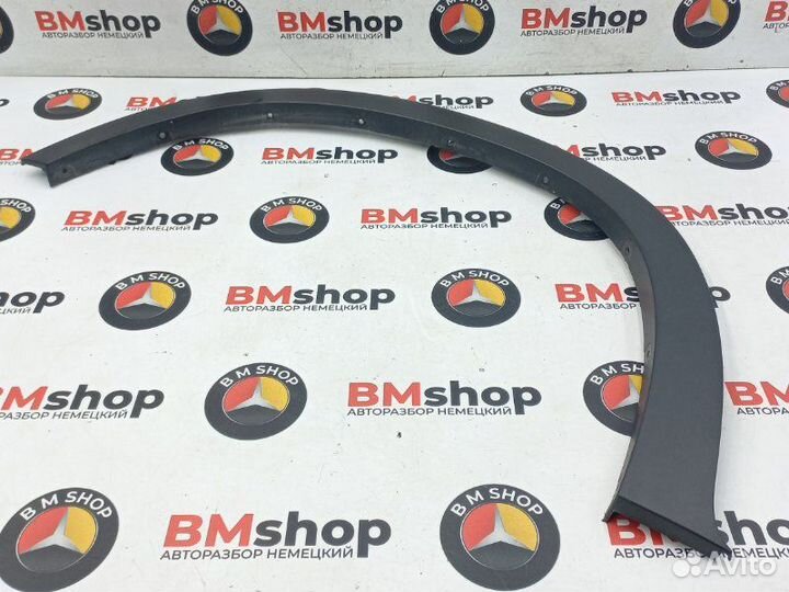 Молдинг на крыло передний левый Bmw X5 E70 N62N