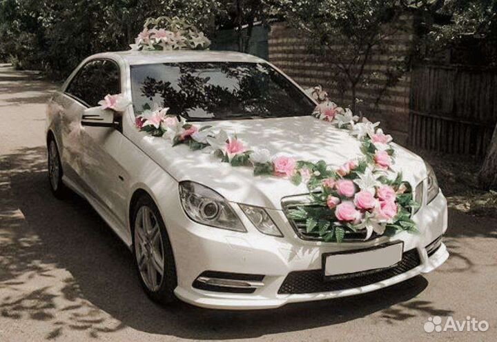 Свадебные украшения на машину аренда