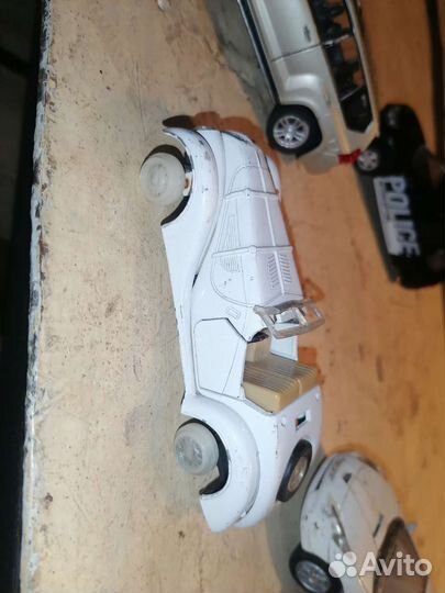 Модельные машинки