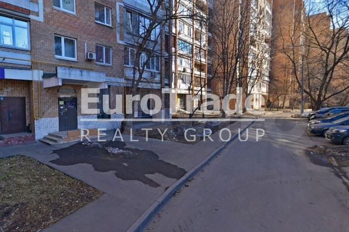 Сдам торговое помещение, 710 м²