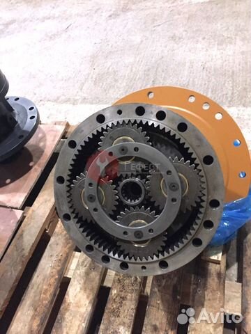 Редуктор поворота Hyundai R300LC-9A