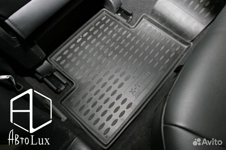 Коврики в салон из полиуретана Novline