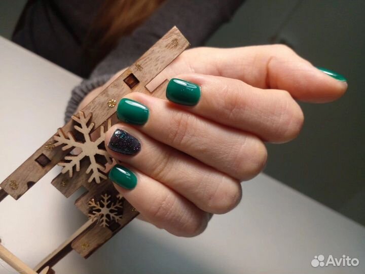 Маникюр, педикюр, гель-лак