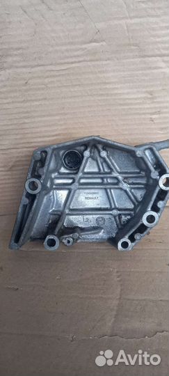 Крышка кожух ремня грм Renault 7700869508