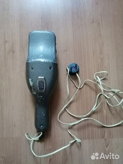 Пылесос - электрощетка ветерок-2