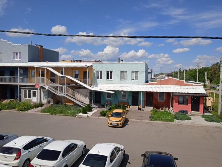 3-к. квартира, 69 м², 1/3 эт.