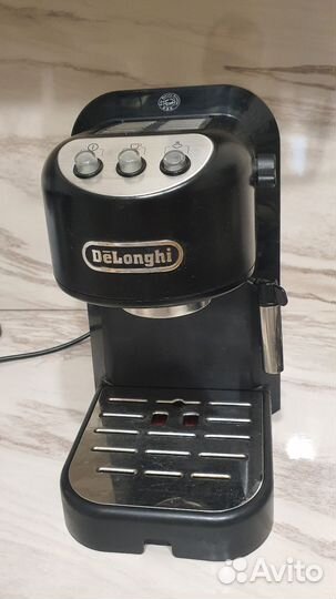 Кофеварка Delonghi EC250B