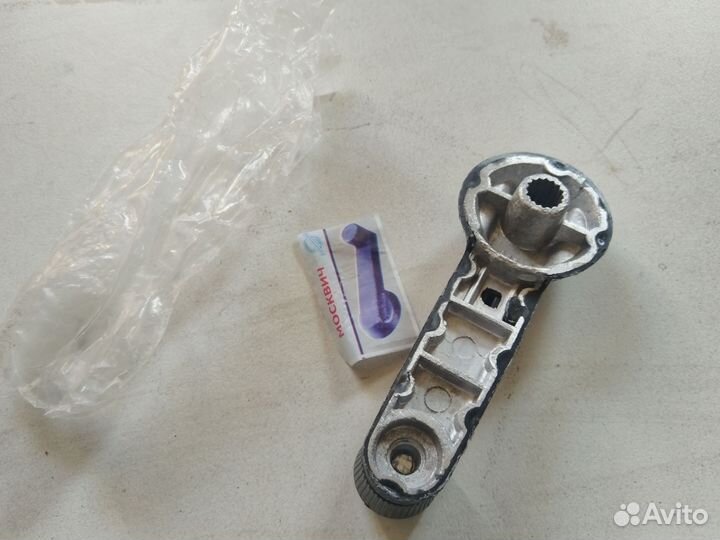 Ручка стеклоподъёмника Москвич-2141