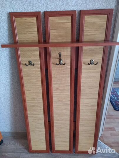 Вешалка в прихожую