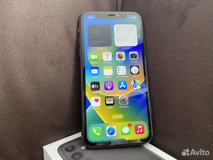iPhone 11, 128 ГБ