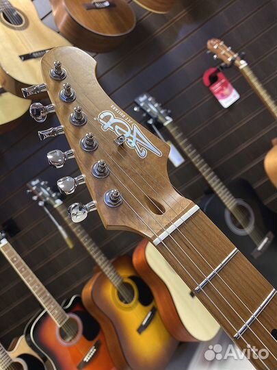 Электрогитара JET JS-300 OW