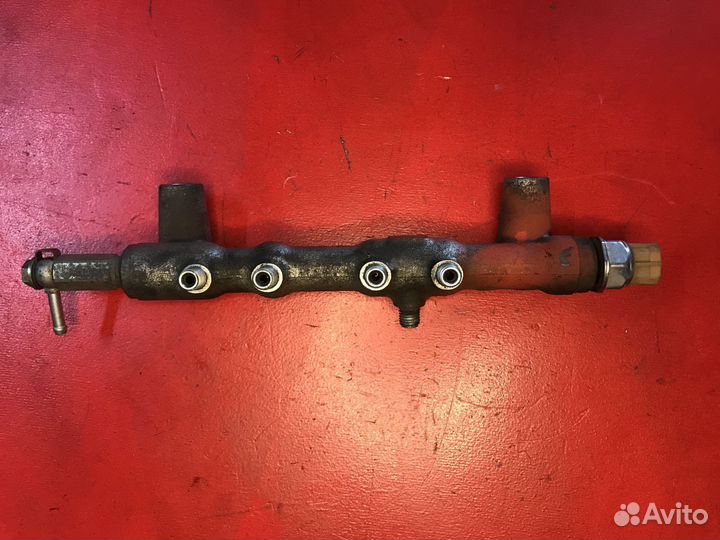 Рампа топливная Nissan Navara D40 2.5 yd25ddti