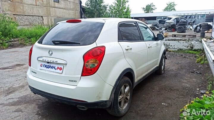 Накладка декоративная правая Ssang Yong Actyon New